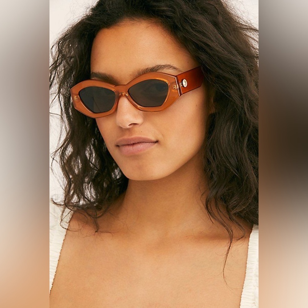 Le Specs “The Ginchiest” sunglasses - crystal brown
